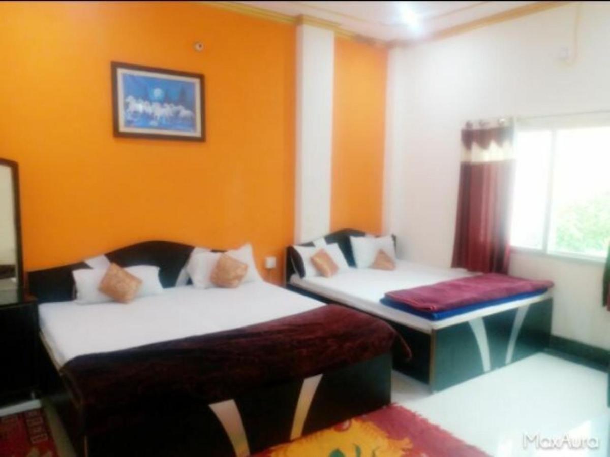 Goroomgo New Ashiyana Palace Varanasi Eksteriør bilde