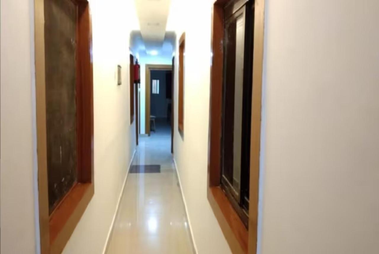 Goroomgo New Ashiyana Palace Varanasi Eksteriør bilde