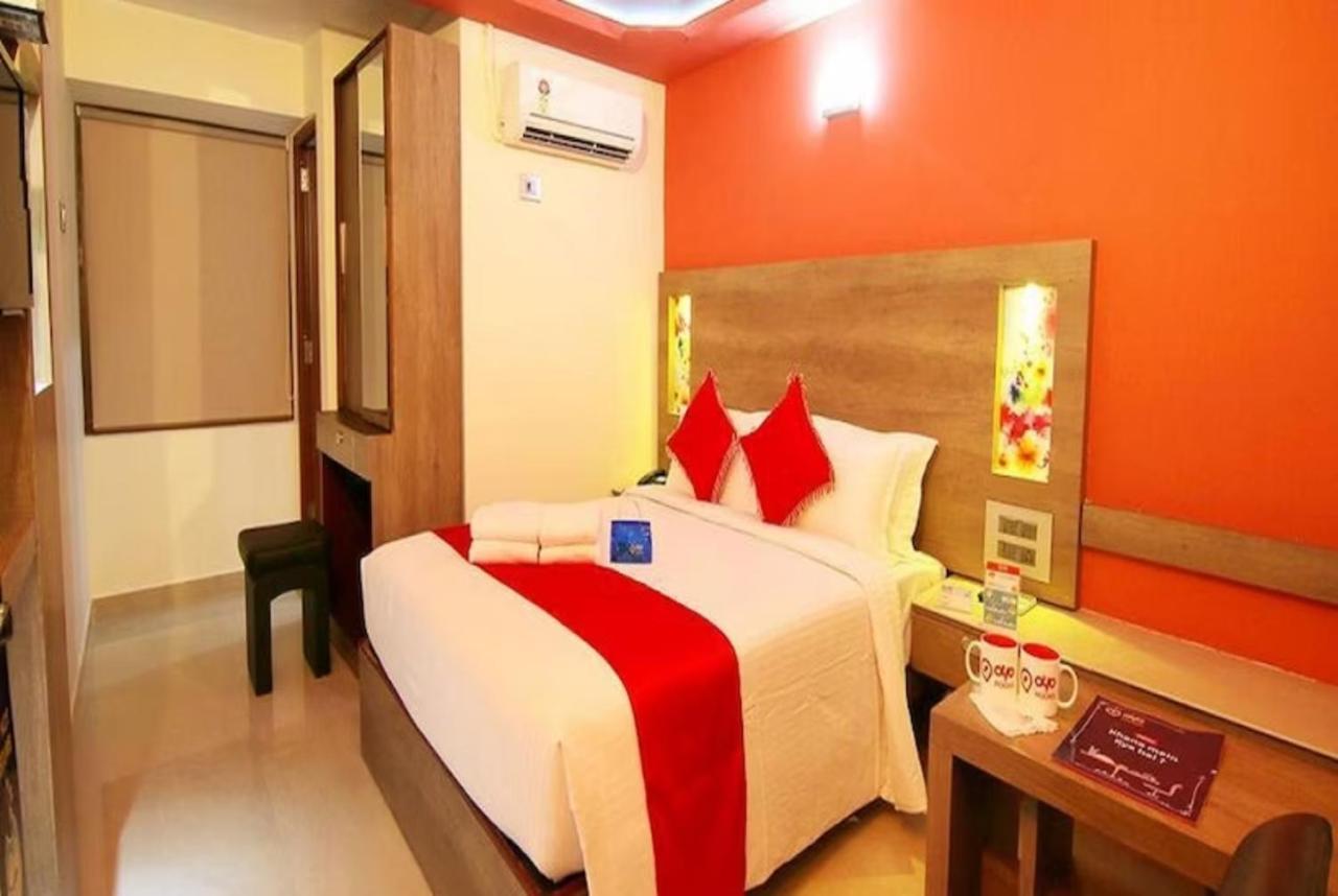 Goroomgo New Ashiyana Palace Varanasi Eksteriør bilde