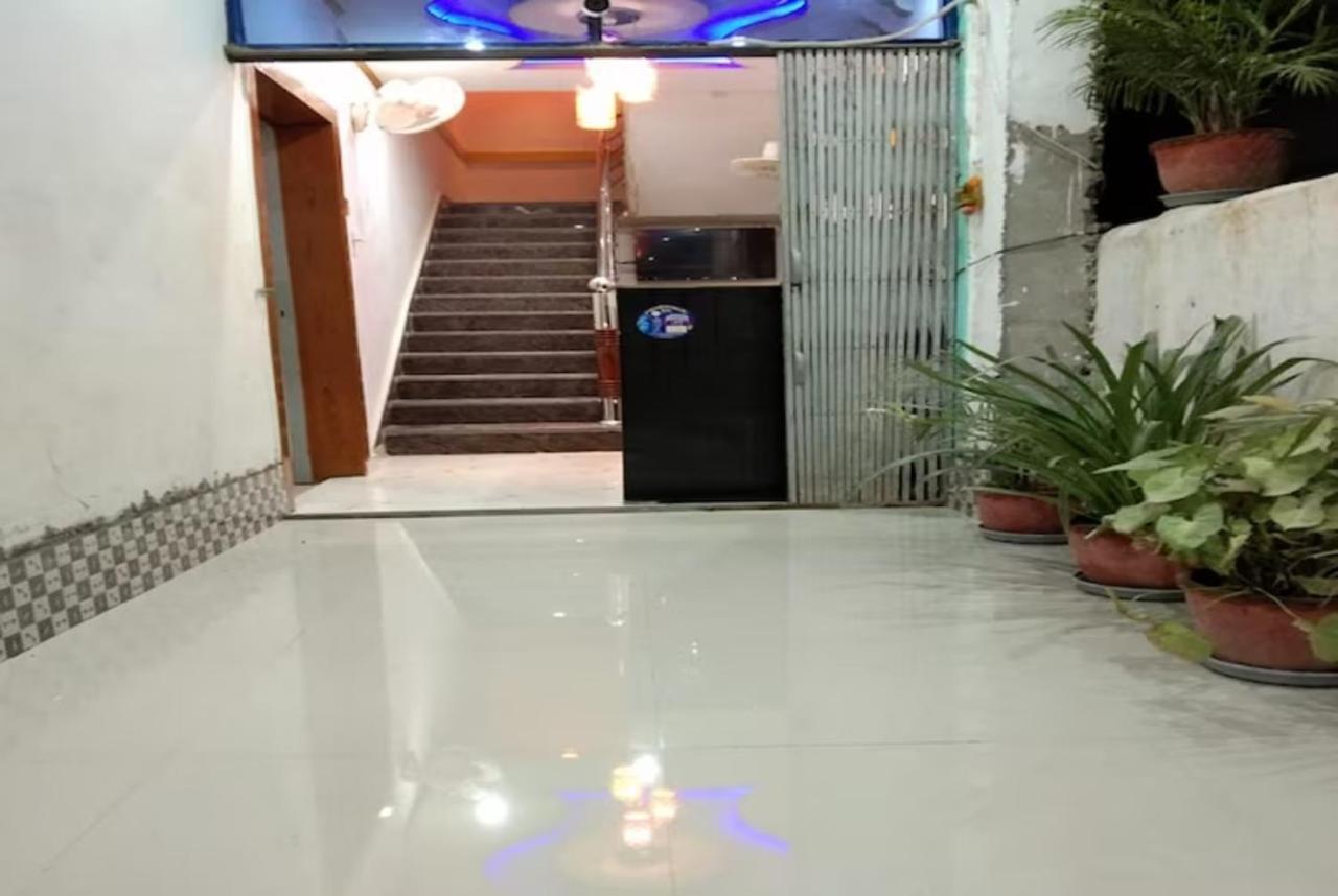 Goroomgo New Ashiyana Palace Varanasi Eksteriør bilde